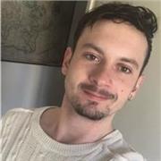 Professeur particulier donne cours de soutien en français